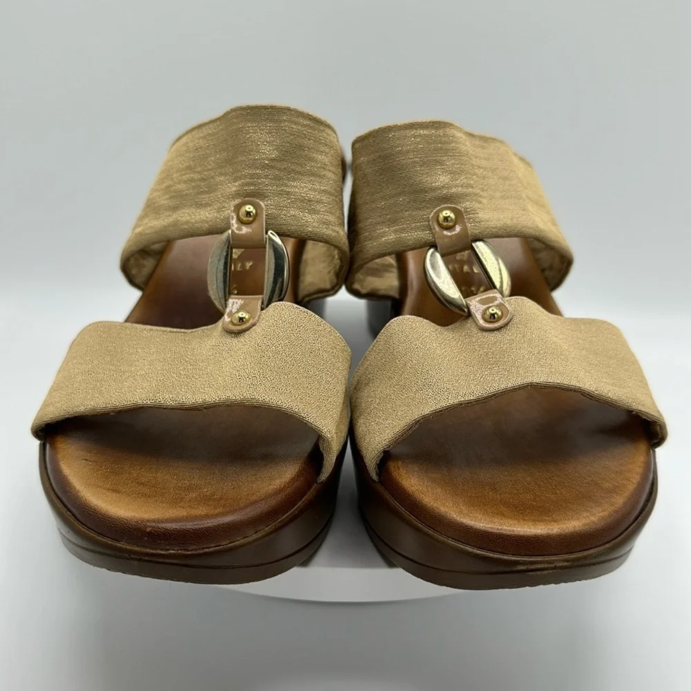 ITALIAN SHOEMAKERS Gold Strap Wedge Sandals, Size 8.5